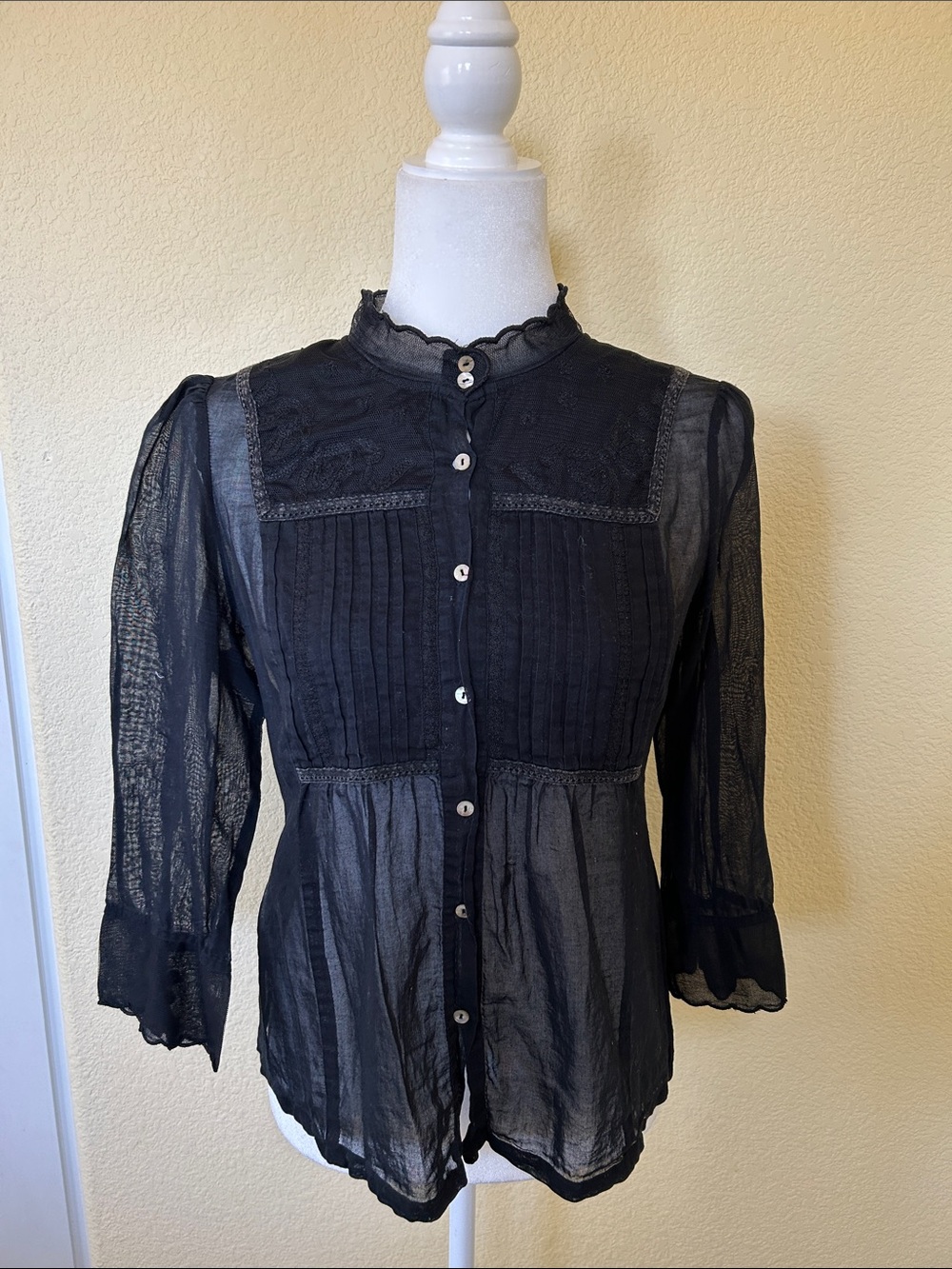 Free People Black Sheer Pintuck Button-Front Blouse with Ruffle Collar